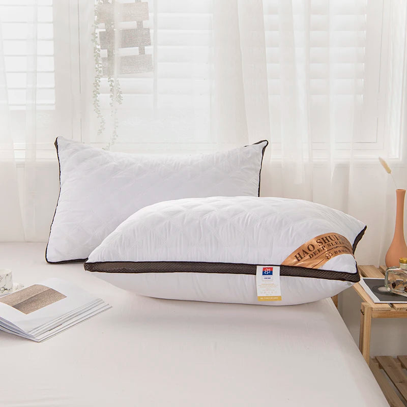 Cotton Single Pillow, Comfortable And Breathable.