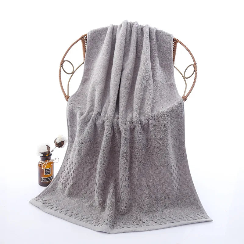 Cotton bath towel, bath wrap, household couple, soft and absorbent adult beach towel, not easy to shed wool, gauze bath towel