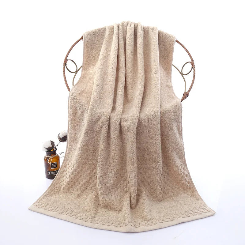 Cotton bath towel, bath wrap, household couple, soft and absorbent adult beach towel, not easy to shed wool, gauze bath towel